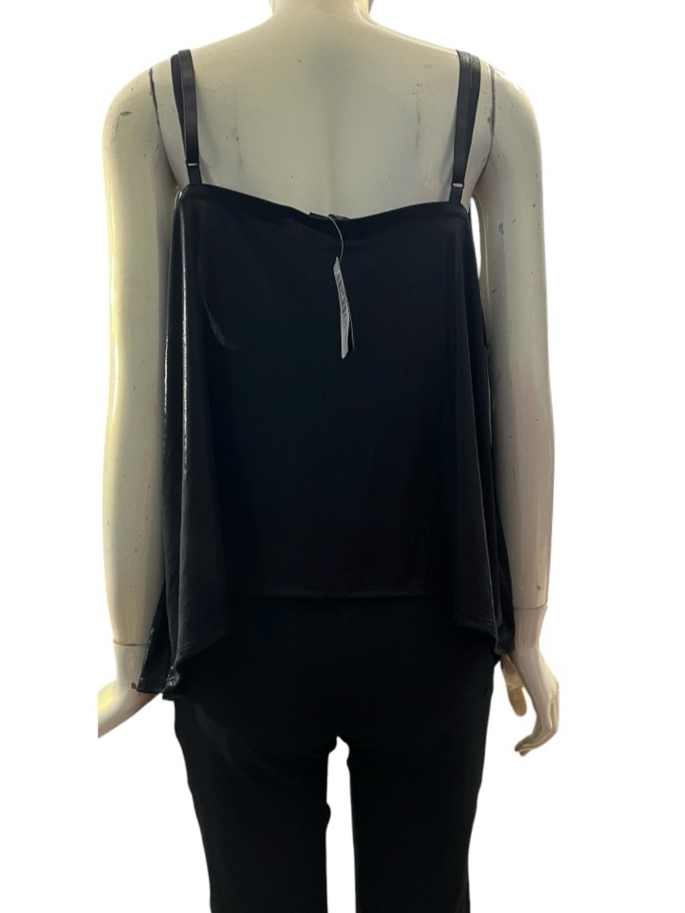 Torrid - Picture 2 of 7